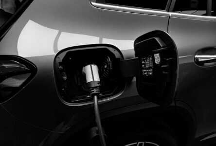 EV Winter Driving Tips Every Canadian Driver Should Know